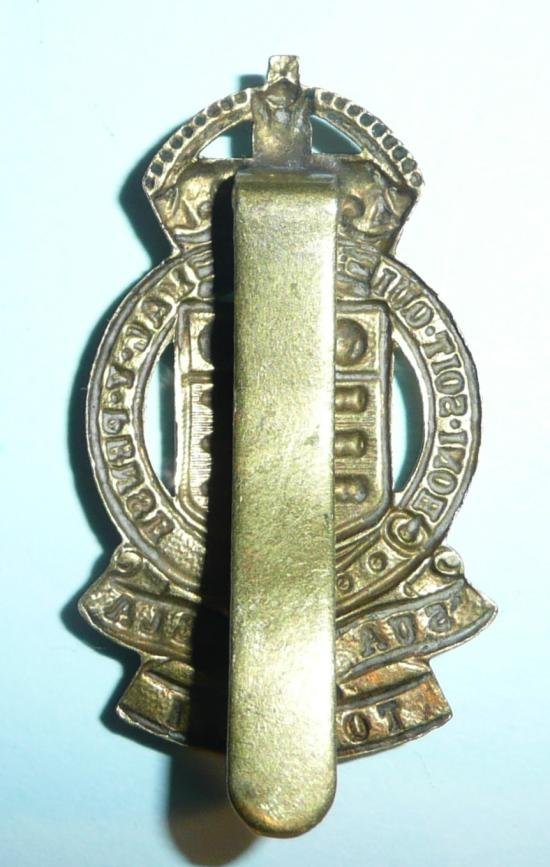 Royal Army Ordnance Corps ( RAOC ) Other Ranks Bi-Metal Cap Badge, 1949 - 1953 — image 2