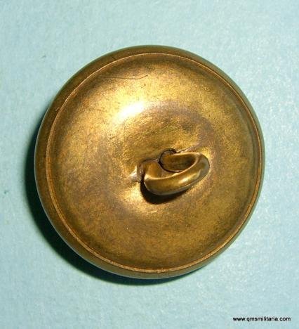 Unusual  Large Pattern Brass Button with Kents Horse rearing above a blank scroll — image 2