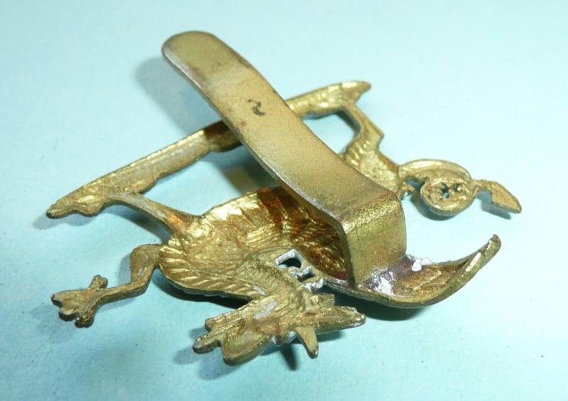 WW1 2nd Battalion (Territorial Force) The Monmouthshire Regiment Brass Cap Badge — image 3