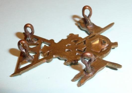 21st ( Empress of India's ) Lancers Other Ranks Bi-Metal EDVII Issue Cap Badge - 4 lugs — image 4