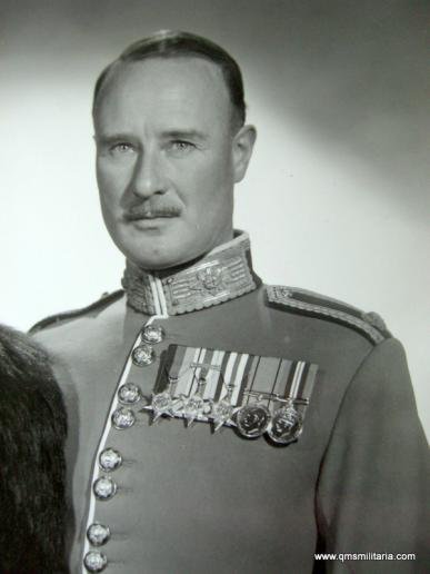 Original Large Film Publicity Photograph of the Actor Anthony Bushell playing a Guards Officer in the film Who Goes There — image 5