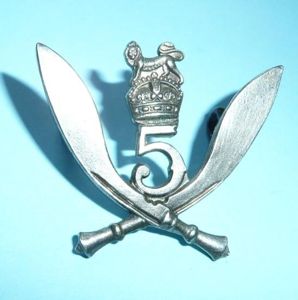 WW2 5th Gurkha Rifles Other Ranks White Metal Cap Badge