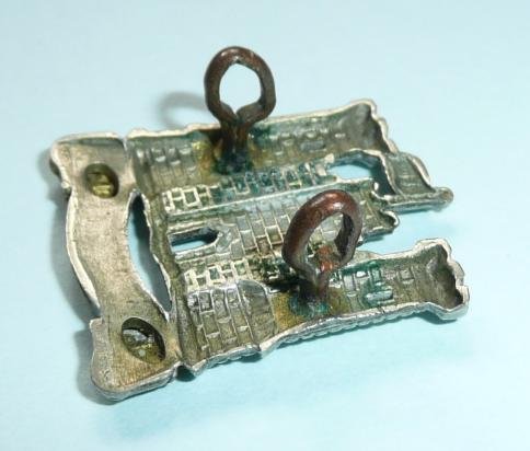 6th Inniskilling Dragoons Bi-metal Other Ranks Bi-Metal Collar Badge — image 4