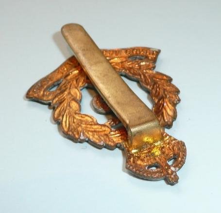 RAMC Royal Army Medical Corps Brass Gilding Metal Cap Badge — image 3