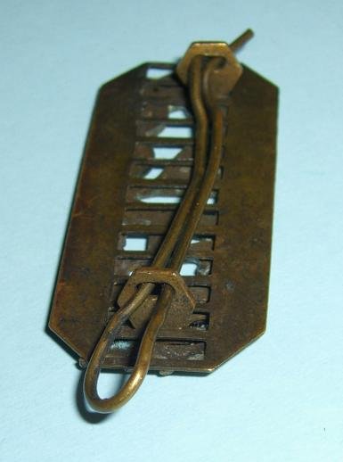 Large Pattern BAYS 2nd Dragoon Guards Brass Shoulder Title on Backing Plate — image 5