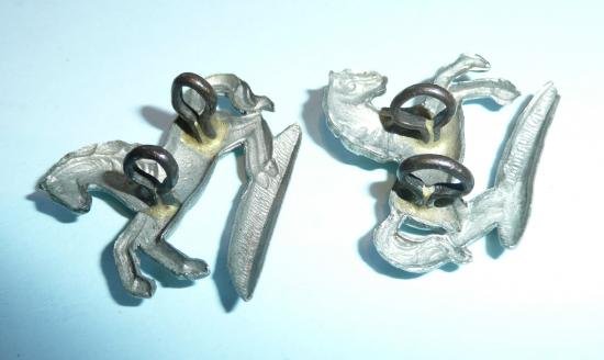 Rare 3rd Kings Own Hussars Rearing Horse White Metal Facing Pair Collar Badges — image 4