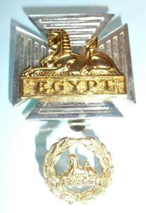 Royal Gloucestershire, Berkshire and Wiltshire Regiment cap badge set (die …