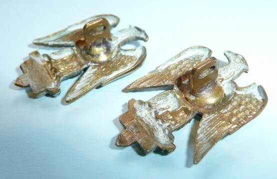 Royal Dragoons (1st Dragoons) Facing Pair of Bi-Metal Collar Badges — image 3