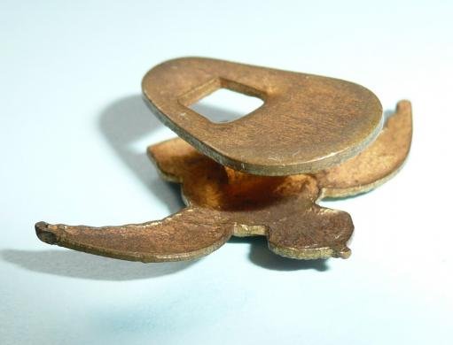 RAF / VR (Royal Air Force Volunteer Reserve) Gilt and Enamel OCA Buttonhole Badge, King's Crown — image 3