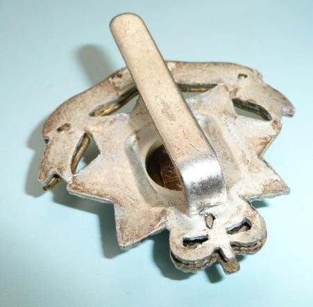 East Surrey Regiment Cap Badge - Birmingham Mint Issue — image 3