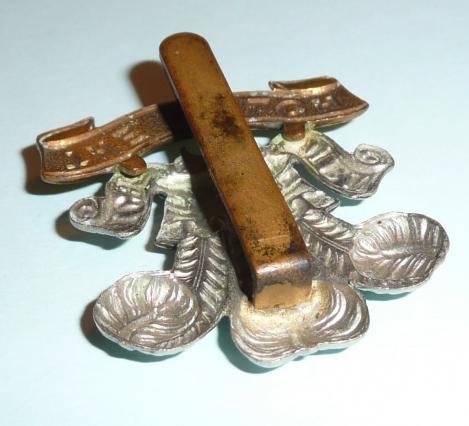 The Welch Regiment (41st & 69th Foot) Other Ranks Bi-metal Cap Badge — image 3