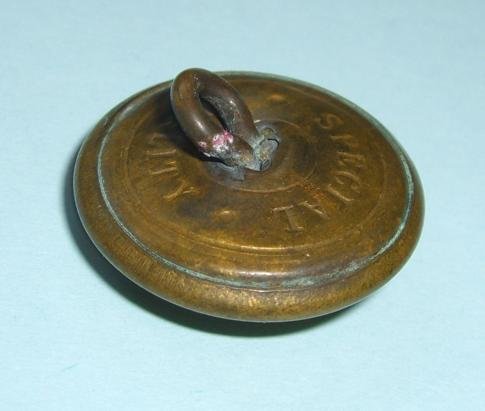 City of London Yeomanry ( Rough Riders ) Other Ranks Large Pattern Brass Button — image 3