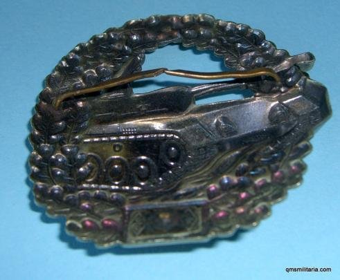 Modern German Army Panzertruppe / PanzerjagertruppeTank Badge, post WW2 — image 3