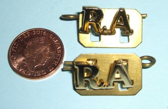 RA ( Royal Artillery ) Matched Anodised Small Pattern Officers Shoulder Titles with Backing Plates and Pins — image 3