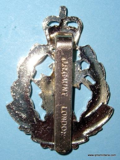 Royal Army Dental Corps Queen's Crown AA Bi Metal Cap Badge - Gaunt, London — image 2