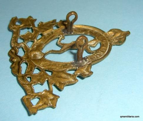 Royal Canadian Corps of Signals Brass Cap Badge — image 3