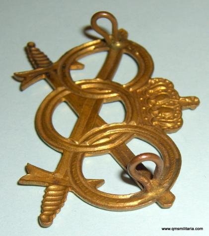 Belgian Army Sports Brevet ( Breast ) Badge national colours on three rings on crossed swords — image 3