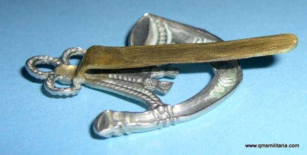 Oxs and Bucks Light Infantry Large Pattern White Metal Cap badge — image 4