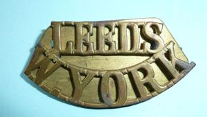 WW1 Leeds / W. York One Piece Brass Shoulder Title …
