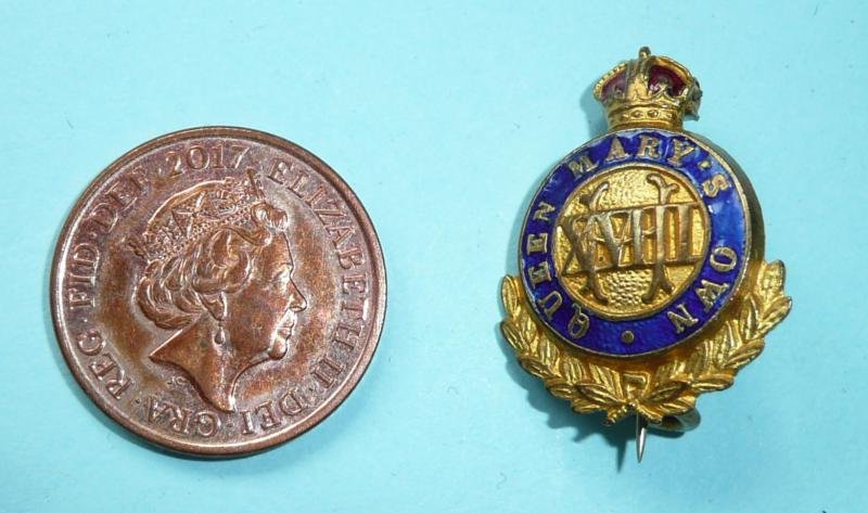 WW1 -18th (Queen Marys Own) Hussars Gilt and Enamel Sweetheart Brooch Pin Badge — image 2