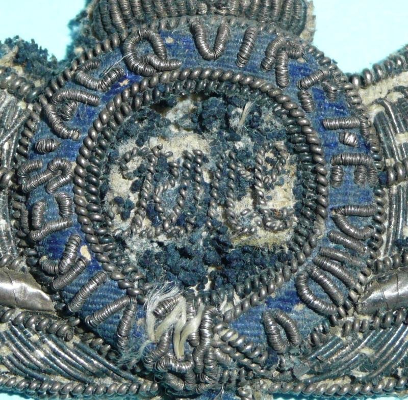 Early Victorian QVC Royal Military College Sandhurst Bullion Badge — image 2