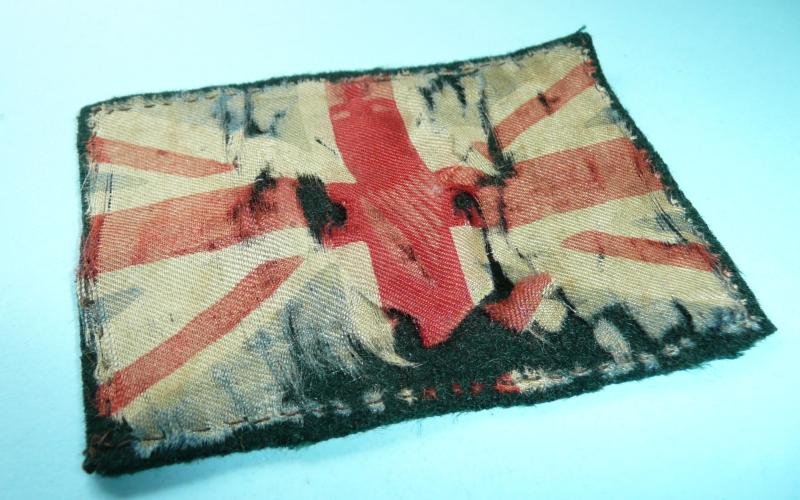 Ireland - Royal Irish Constabulary Auxiliaries - Tudor's Toughs Cap Badge on original Silk Union Flay Backing — image 3