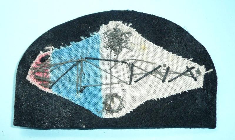 WW2 Royal Navy Quarter Gunners Rating Arm Badge, 3rd Class (Bullion) — image 2