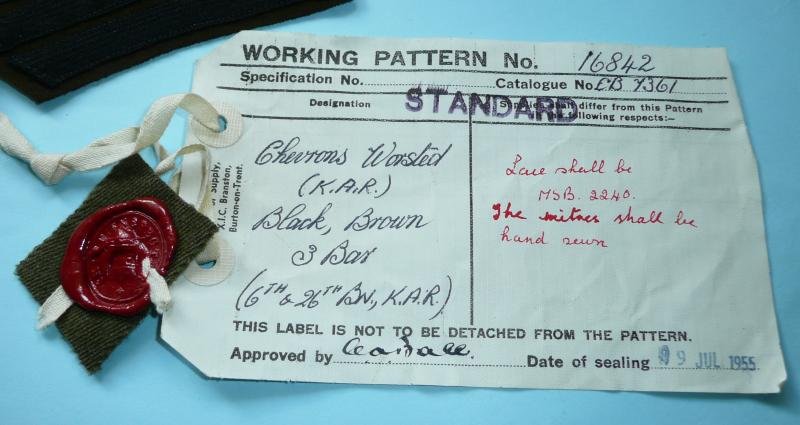 East Africa - 6th (Kenya) Battalion Kings African Rifles (KAR) Sergeant Rank Chevrons Sealed Pattern — image 2