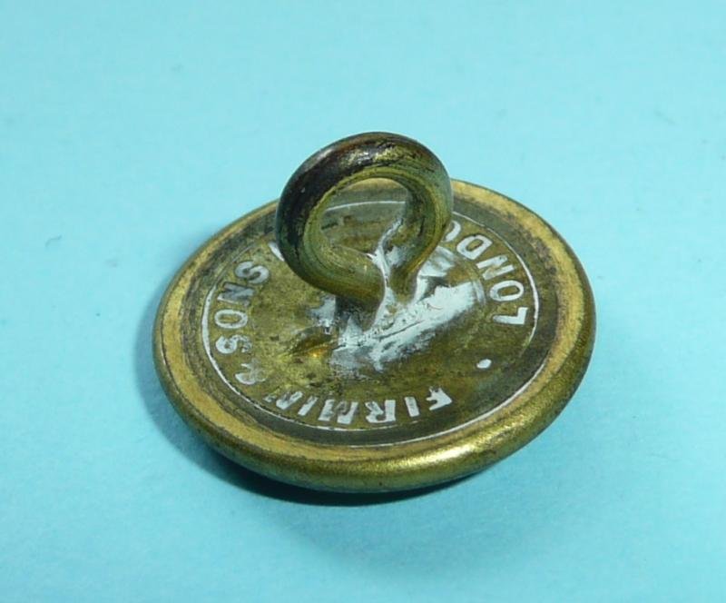 The Queen's (Royal West Surrey Regiment) Gilt Brass Mess Waiter Orderlies Medium Pattern Gilt Brass Button — image 4