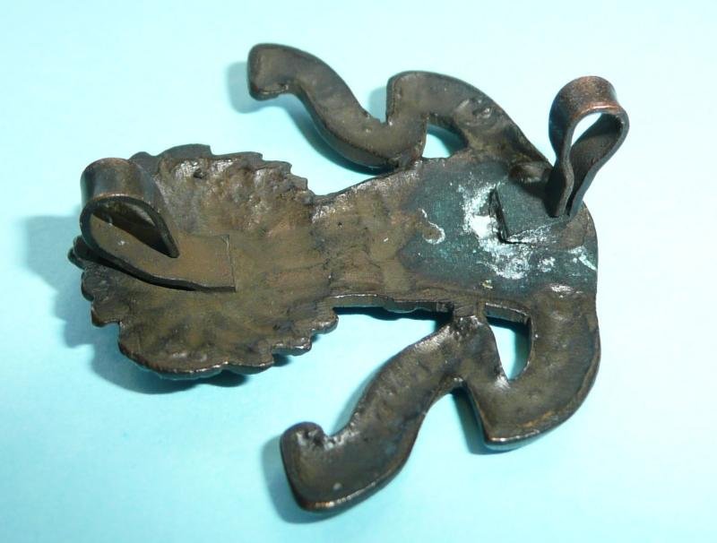 Scottish Lothians & Berwick Horse Imperial Yeomanry Officer 's OSD Bronze Cap Badge - Blades — image 4