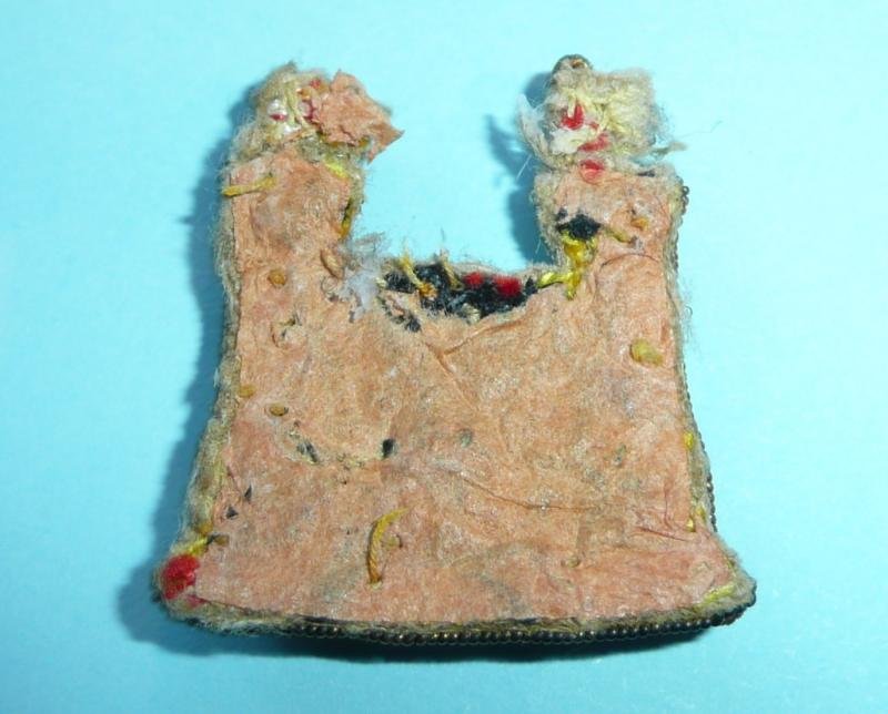 Loyal Suffolk Hussars (LSH) Officer's Bullion Mess Dress Collar Badge — image 5