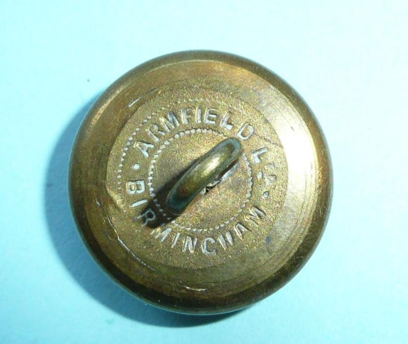 Machine Gun Corps (MGC) Officer's Medium Pattern Gilt Brass Button — image 2