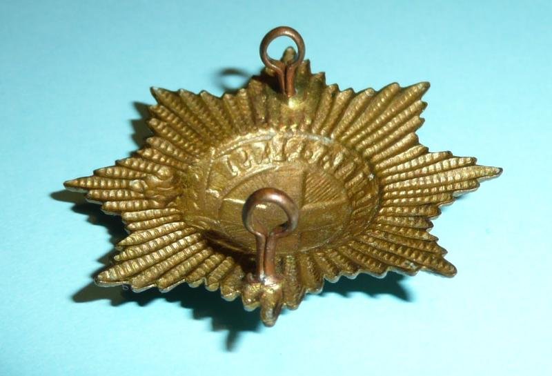 Coldstream Guards Gilding Metal Brass Cap Badge — image 4