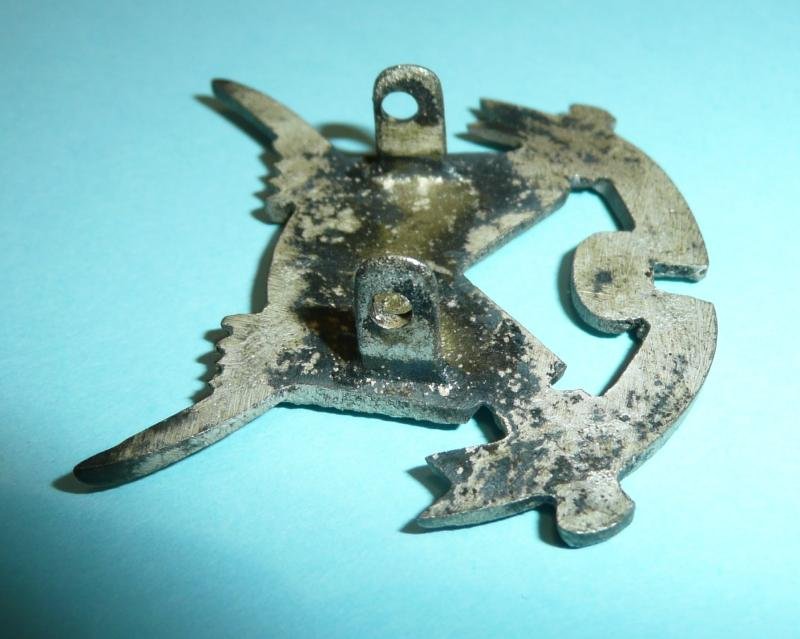 Indian & Pakistan Armies - Khyber Rifles White Metal Cap Badge — image 3