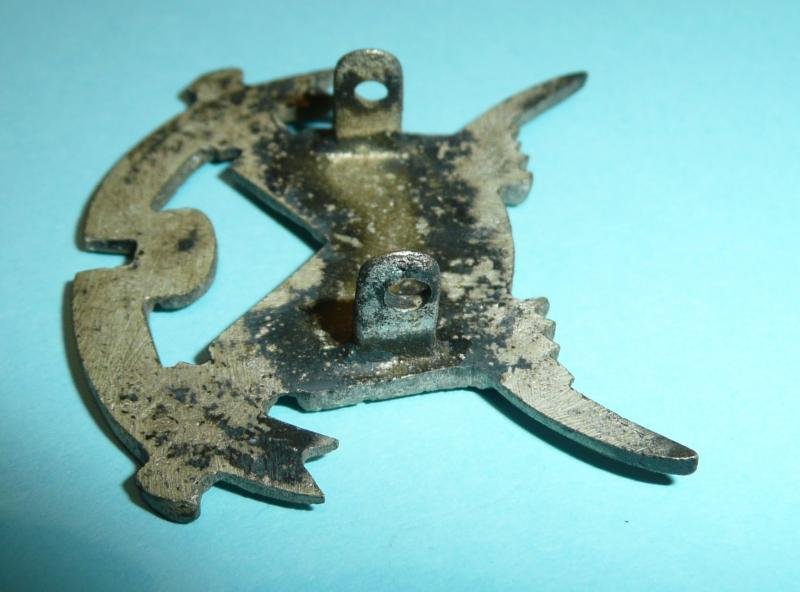 Indian & Pakistan Armies - Khyber Rifles White Metal Cap Badge — image 4