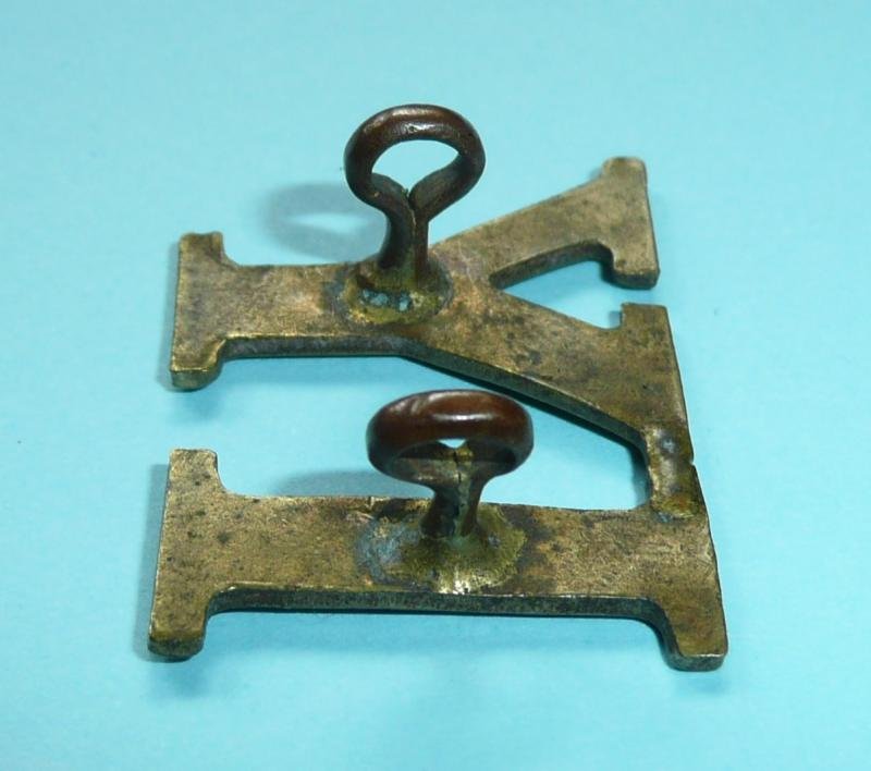 Boer War Vintage Large IY Slouch Hat Brass Cap Badge / Shoulder Title — image 5