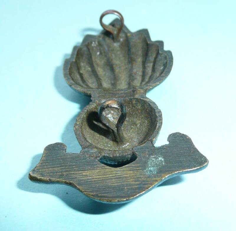 Indian Artillery Officer's OSD Bronze Cast Collar Badge — image 3