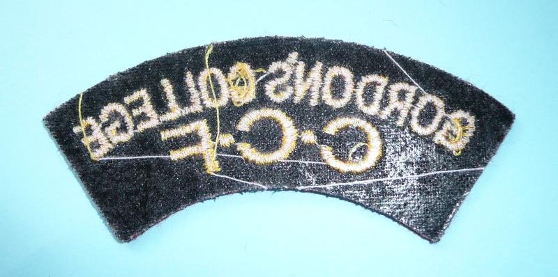 (Robert) Gordon's College (Aberdeen, Scotland) CCF Woven Felt Cloth Shoulder Title — image 2