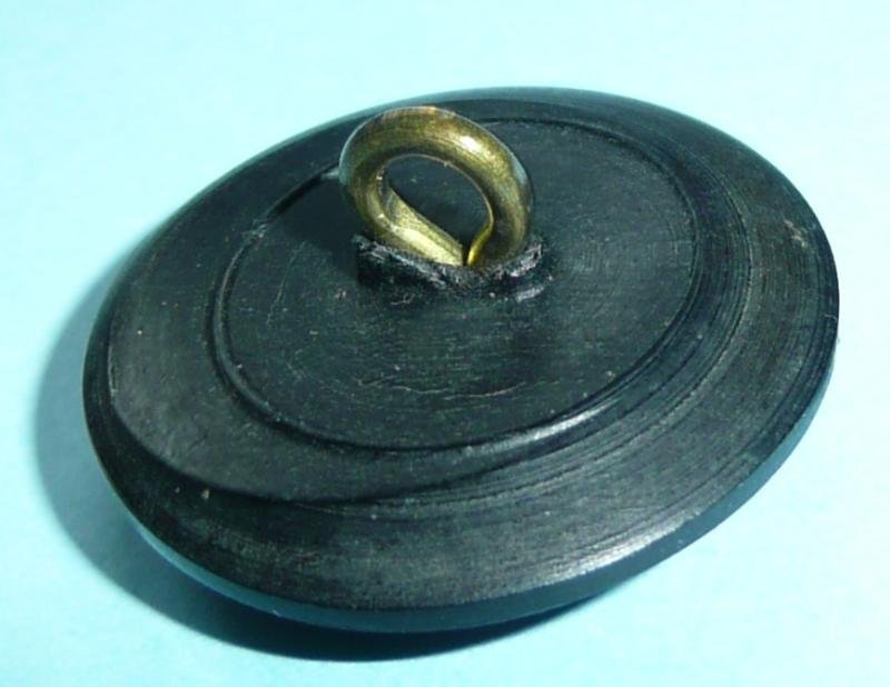 The Royal Ulster Rifles ( RUR ) Officers Black Large Pattern Button, Kings Crown — image 3