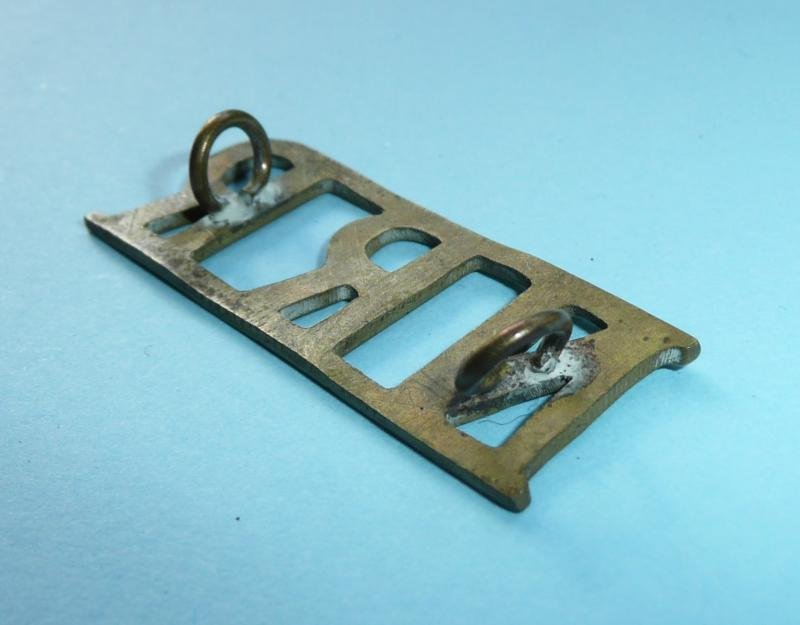 WW1 South Africa - NNR (Northern Rhodesia Rifles) Brass Shoulder Title — image 4