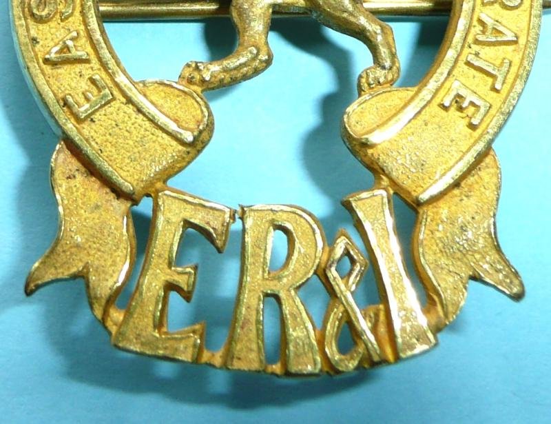 East Africa Protectorate - EDVII Colonial Administrator Officer's Fire Gilt Pagri Badge — image 2