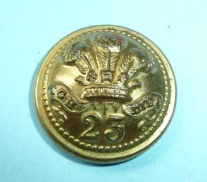 23rd (Royal Welsh Fusiliers) Officer's Medium Pattern Gilt Brass Button