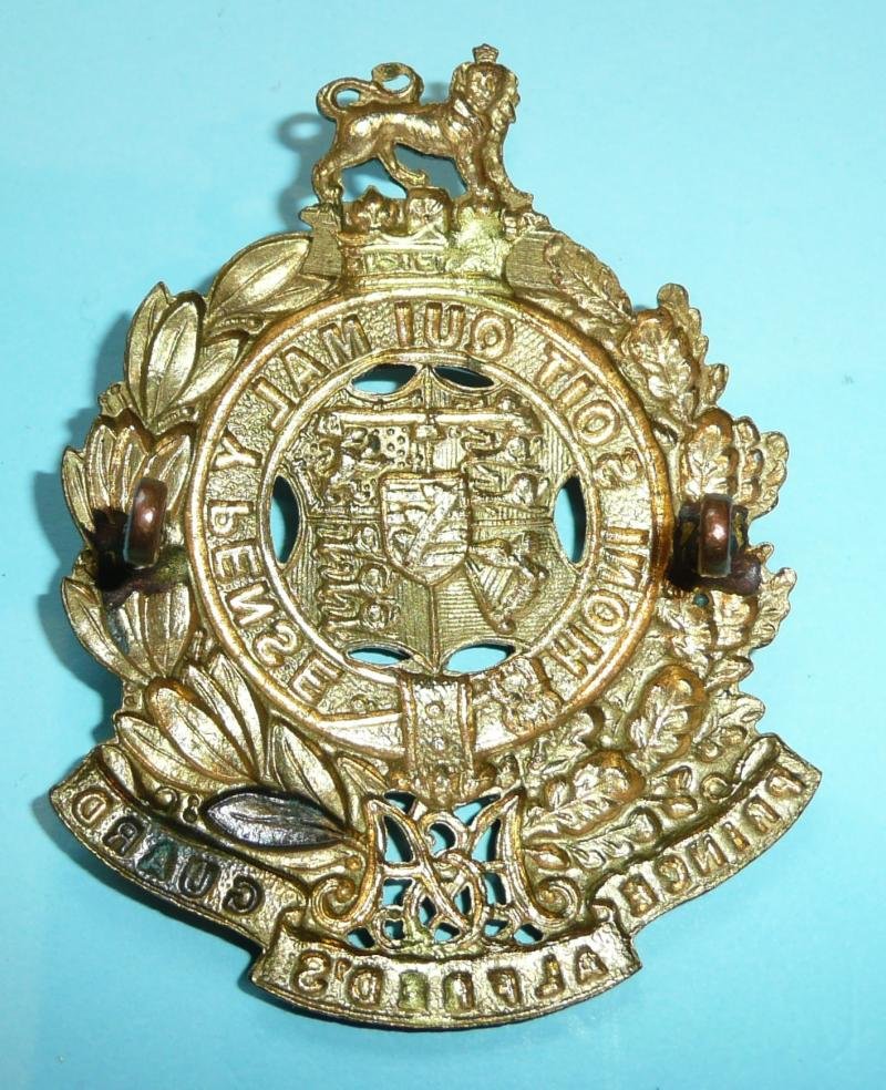 South Africa - Prince Alfred's Guard Brass Gilding Metal Glengarry and Slouch Hat Badge, post 1913 — image 3