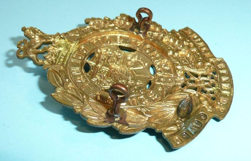 South Africa - Prince Alfred's Guard Brass Gilding Metal Glengarry and Slouch Hat Badge, post 1913 — image 4