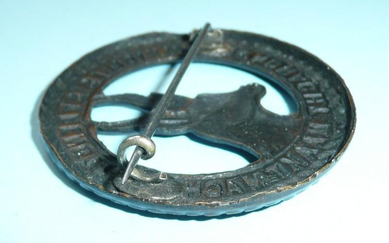 WW1 South African Infantry General Service Pattern Bronze Helmet Pagri Badge — image 3