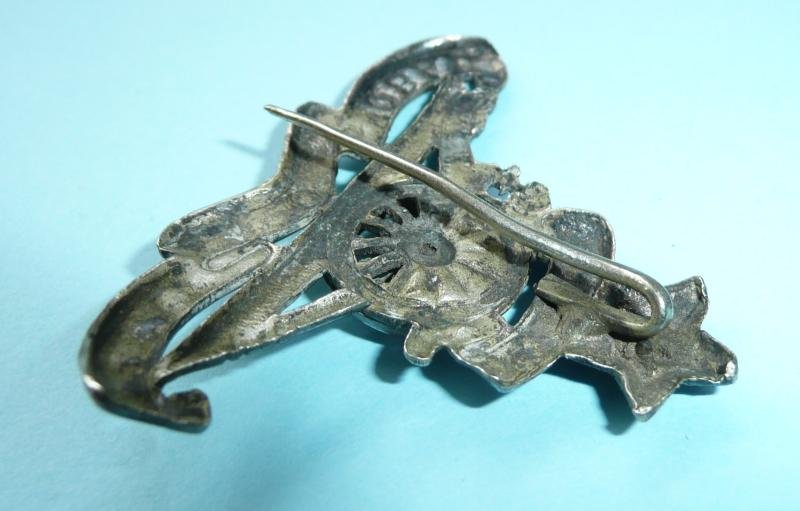 Indian Army - Artillery Pagri /Turban Silver Plated Cap Badge — image 3