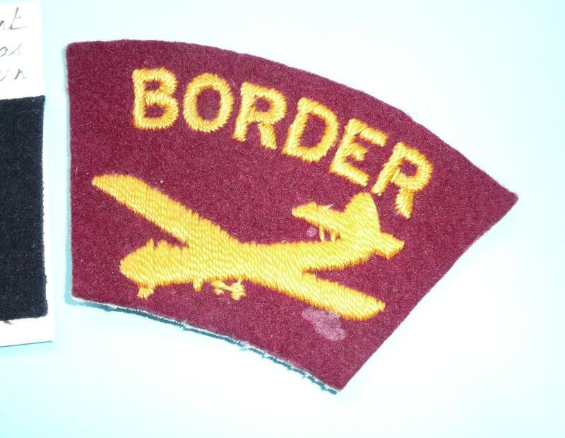 Cold War - The Border Regiment Set of Cloth Insignia — image 3