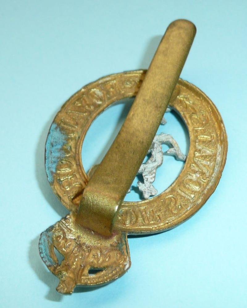 WW2 Royal Corps of Signals Other Ranks Bi-Metal Cap Badge - King's Crown — image 4