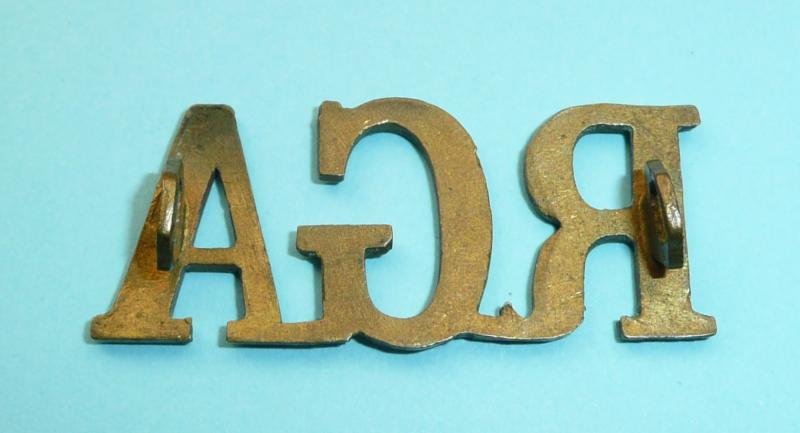 WW1 RGA Royal Garrison Artillery Brass Shoulder Title — image 2