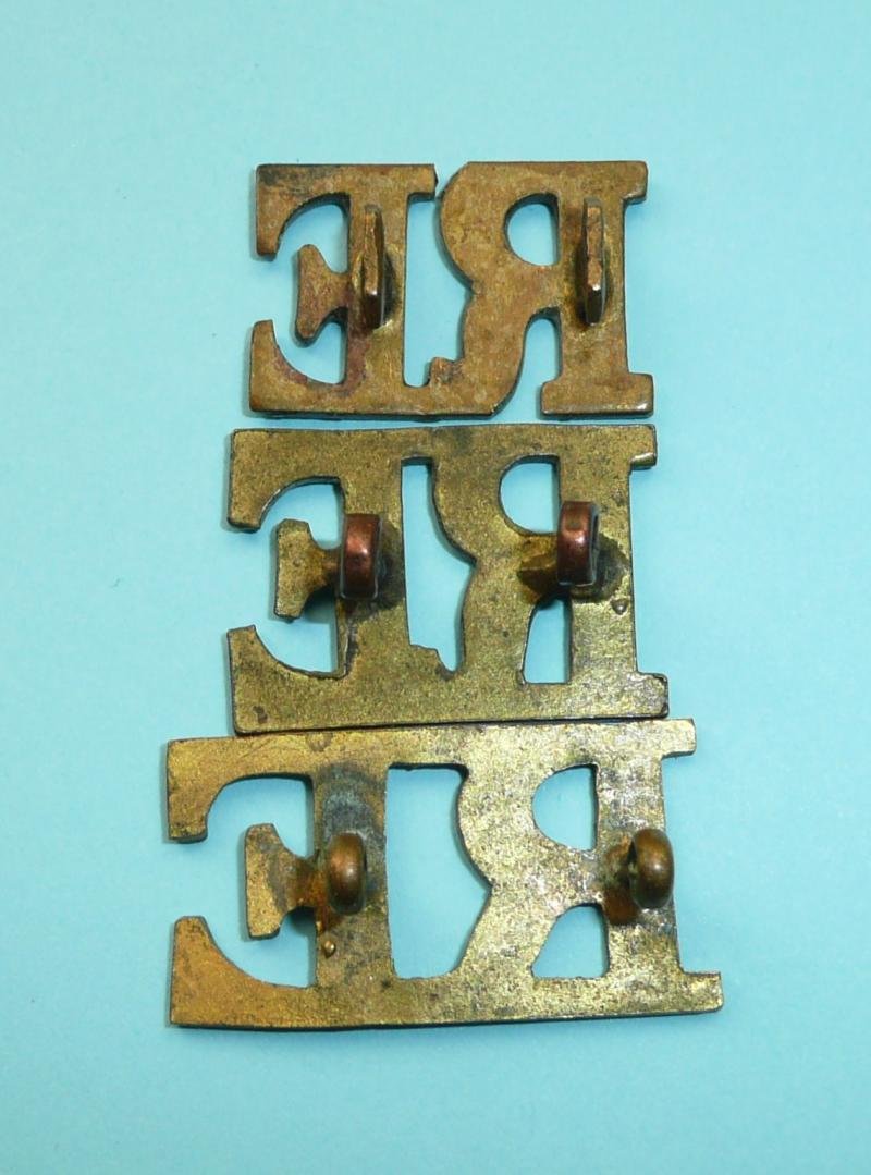Royal Engineer (RE) Brass Metal Shoulder Titles - 3 Patterns — image 2